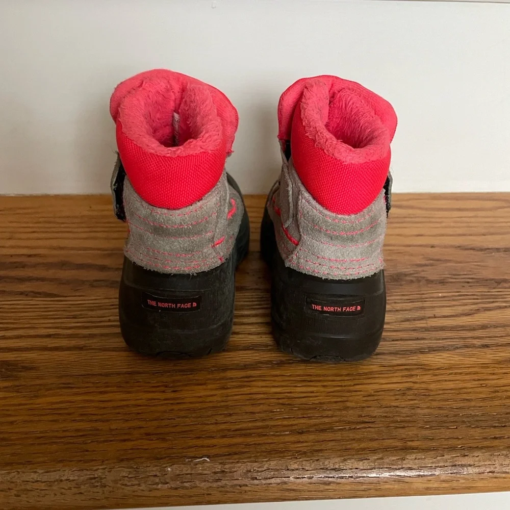 The North Face Alpenglow Toddler Boots Size US 8/Eur 25 Pink And Gray Girls